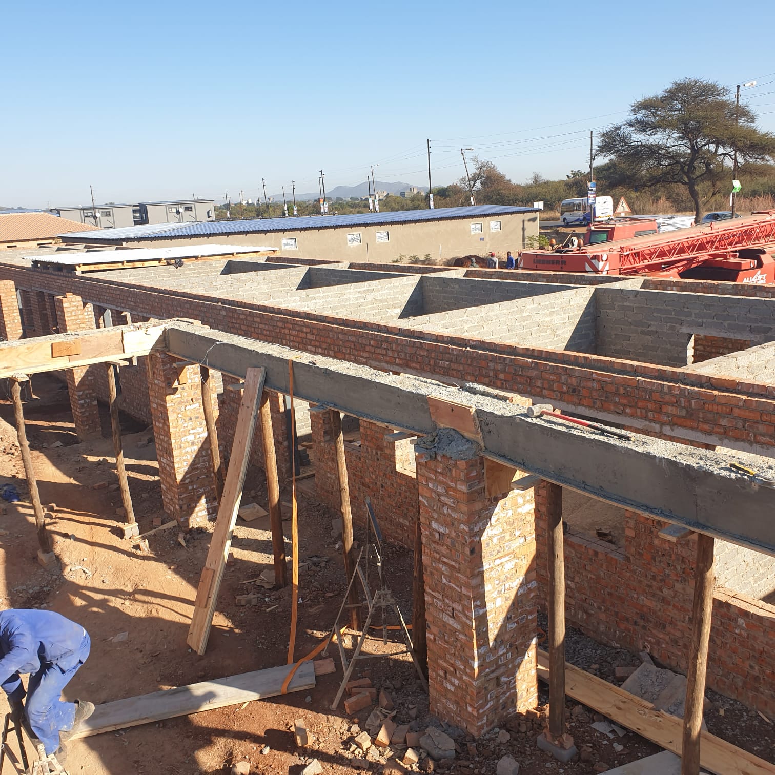 A generic square placeholder image with rounded corners in a figure.